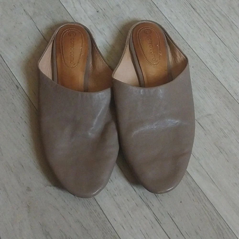 Corso Como Briannah Flat Mule. Size 9